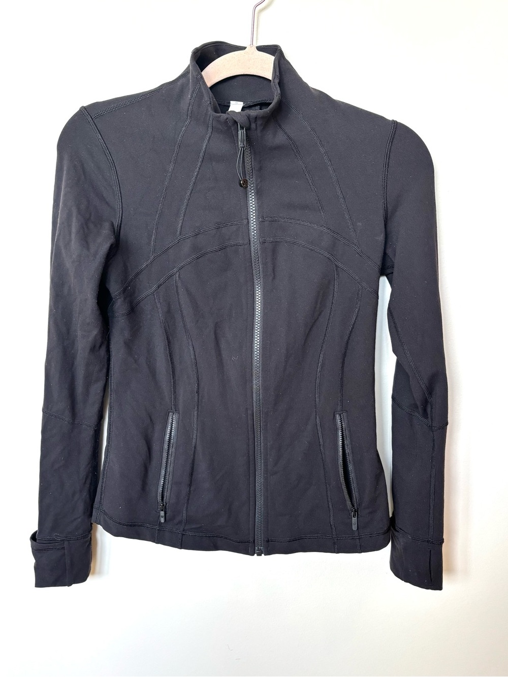 Lululemon define jacket black on black high neck jacket with thumb holes sz 6